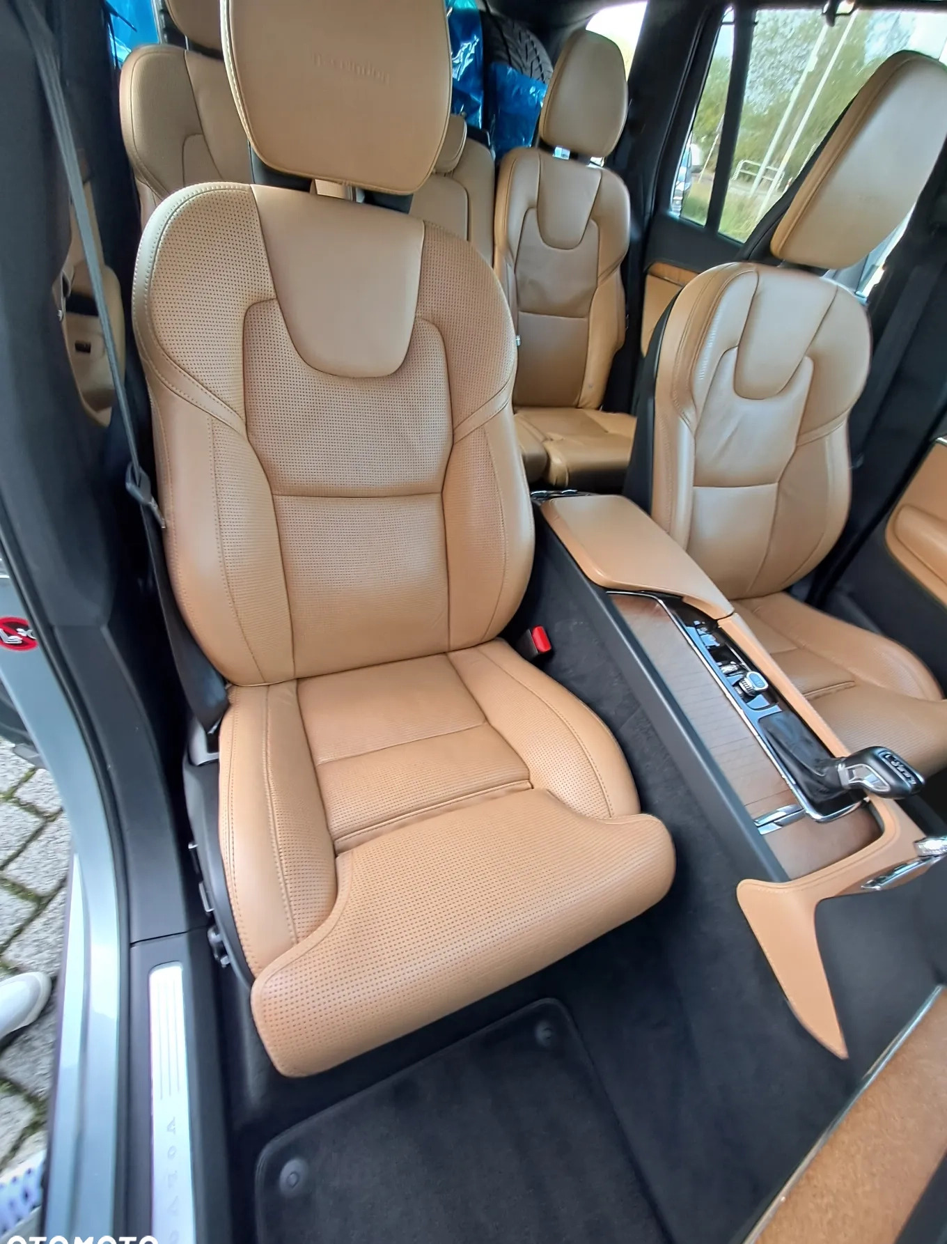 Volvo XC 90 cena 158670 przebieg: 229402, rok produkcji 2018 z Błonie małe 596